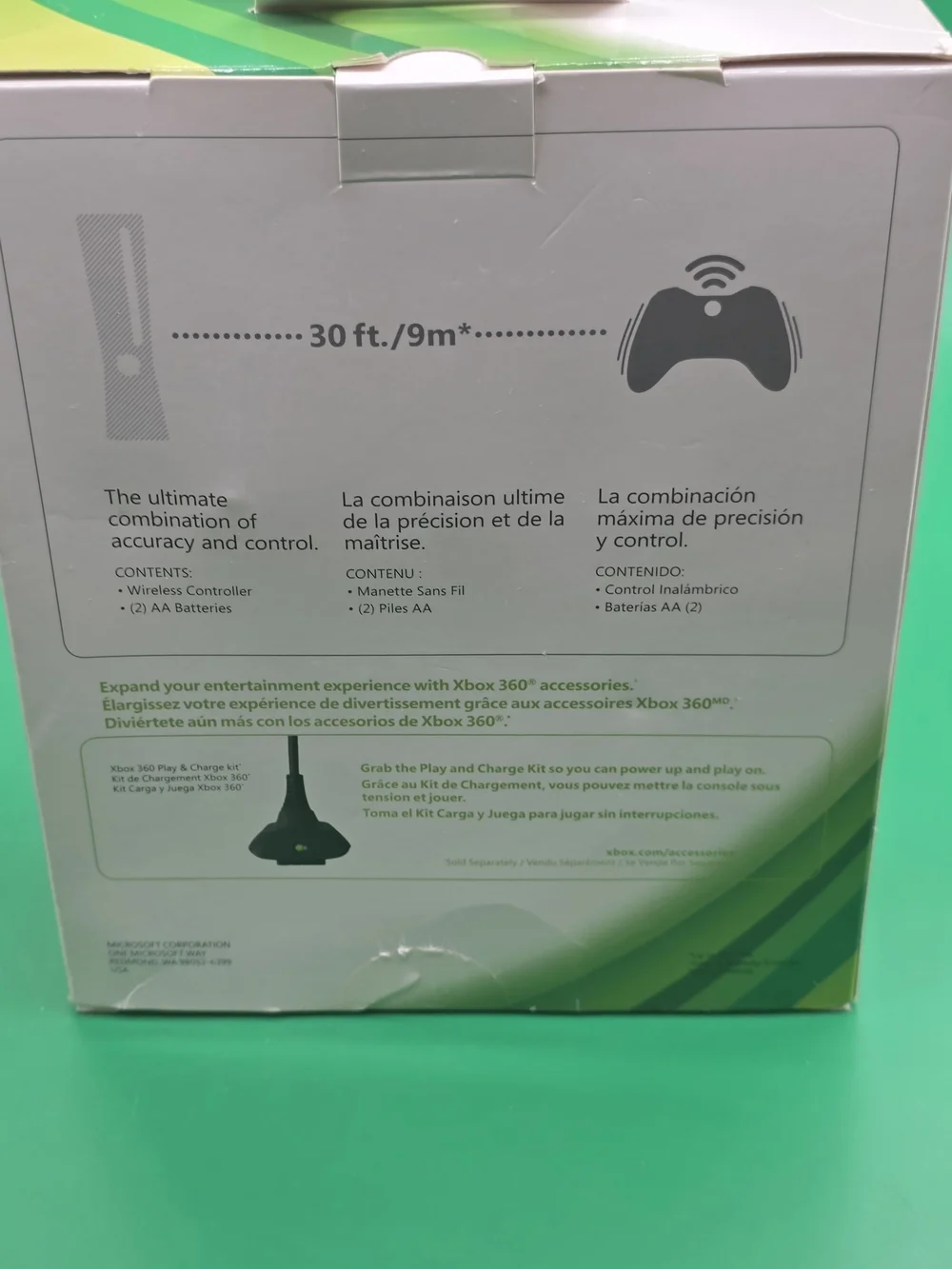 Official Xbox 360 Wireless Controller + Nyko Dual Charge Base 360 S Bundle